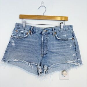 Agolde || Parker Vintage Cut Off Denim Shorts in Swapmeet Distressed Blue 29